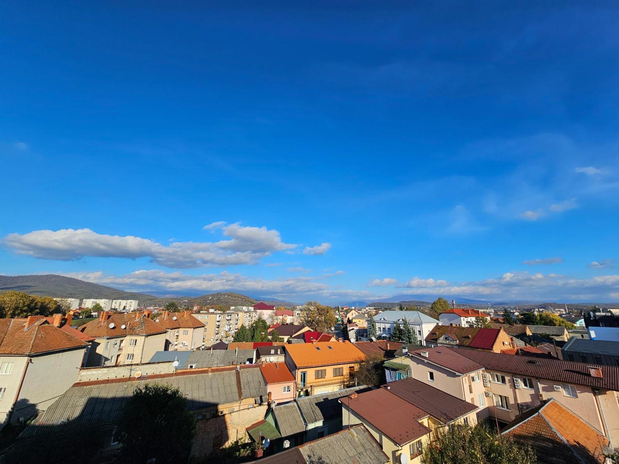 Amazing View Lux With Balcony Appartement Moekatsjeve Buitenkant foto